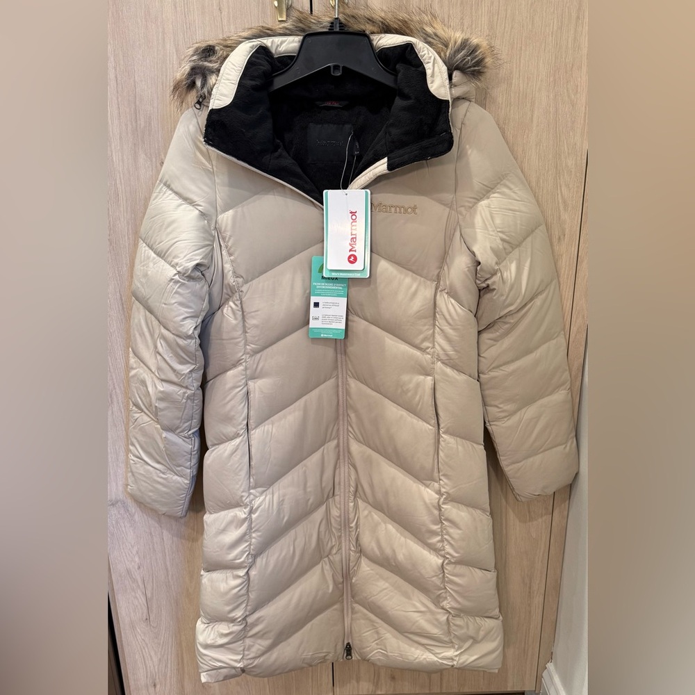 NWTs Marmot Women’s Montreaux Long Down Coat. Sandbar. Small - Picture 5 of 11